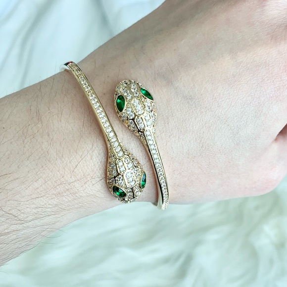 Gold Crystal Double Head Snake Cuff Bracelet - Picture 4 of 16